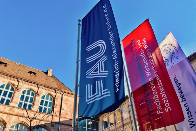 Join our team! We are hiring a Student Assistant